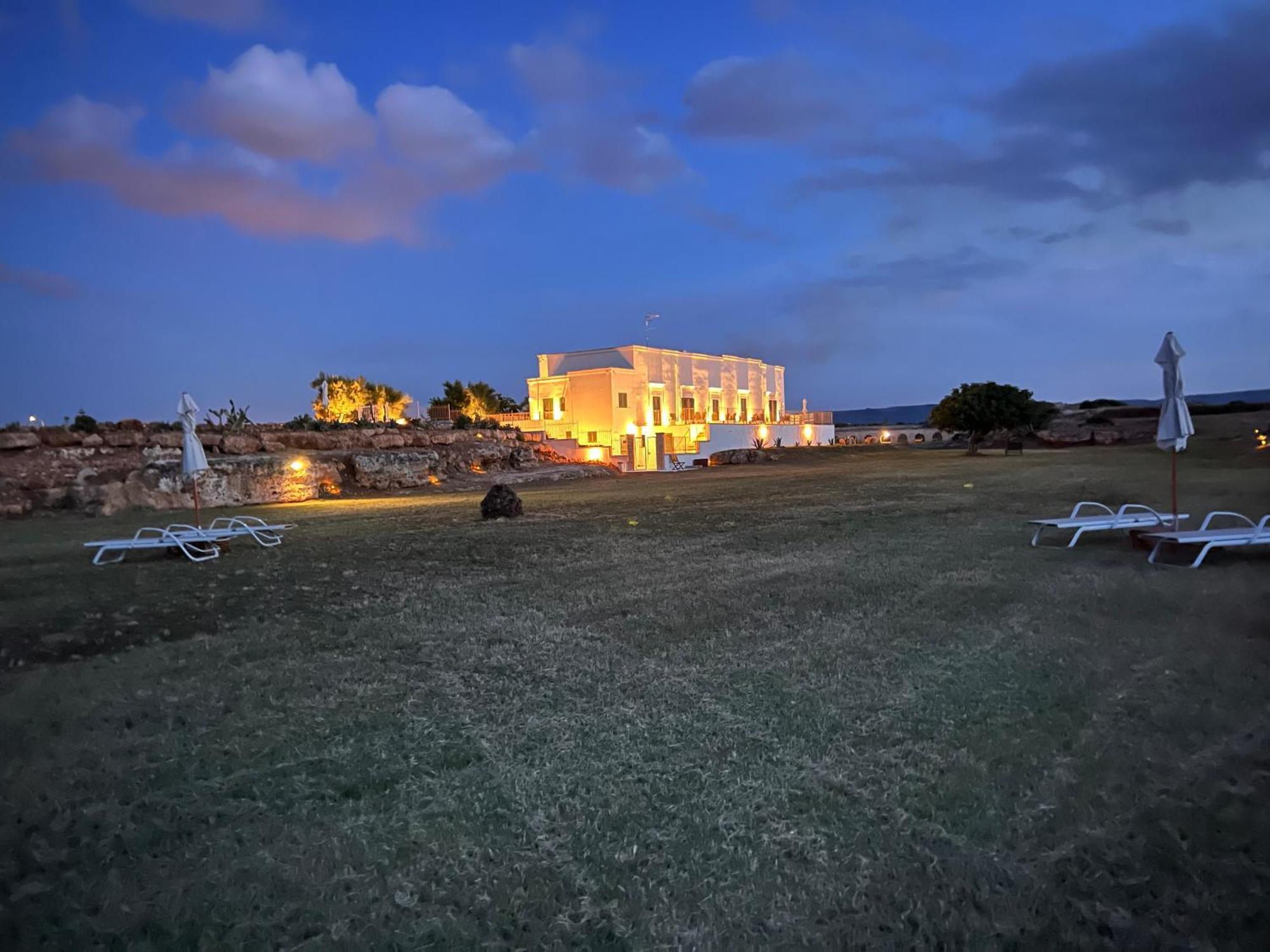 Masseria Ostuni Mare Agri Resort Extérieur photo